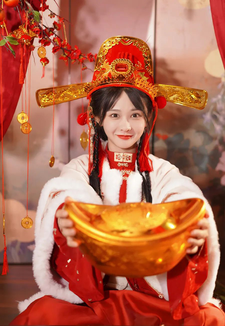 圣微再登榜首，杨馥羽首度榜眼，看2022最受欢迎的汉服模特都有谁？