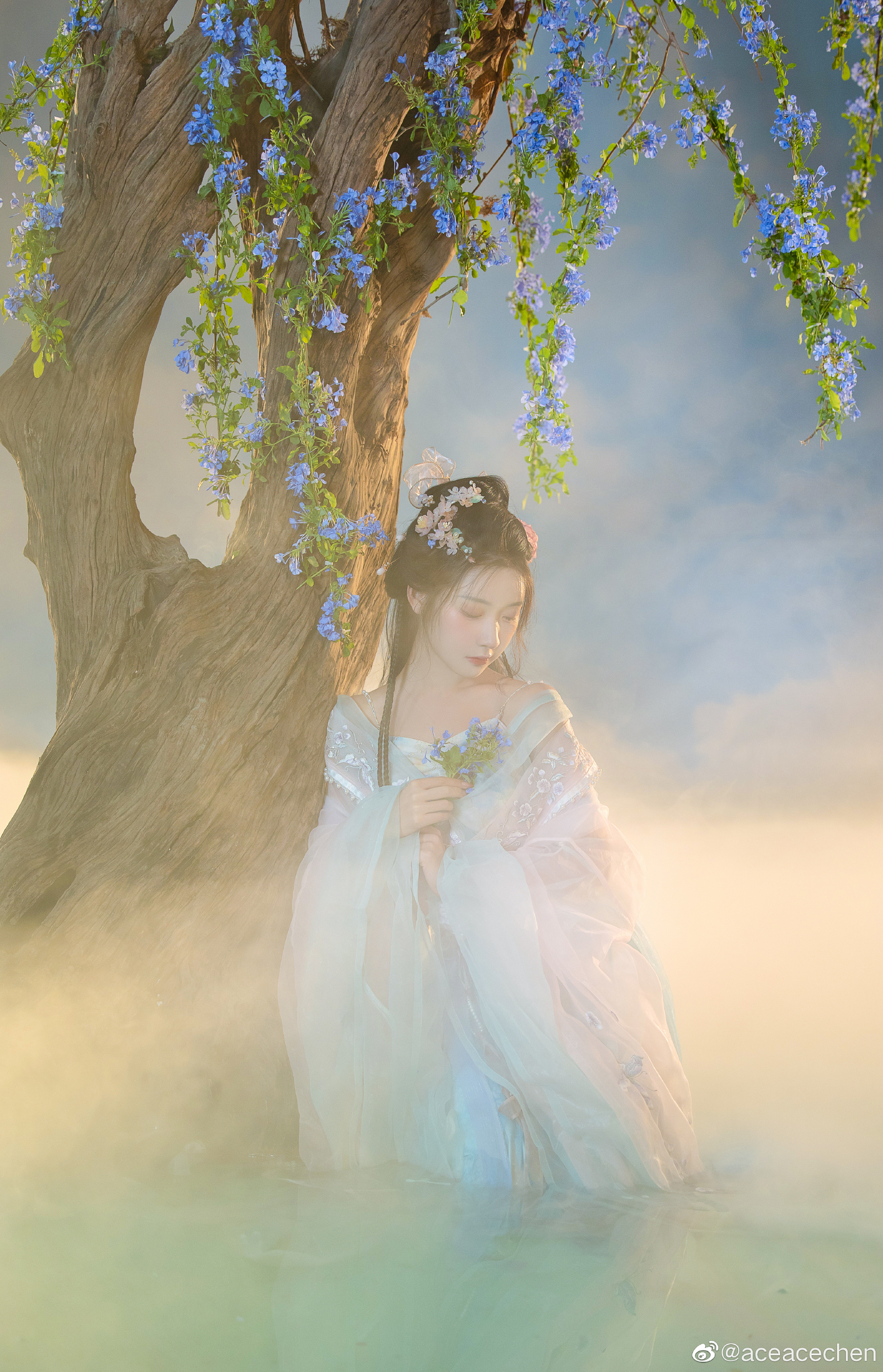 【汉服写真】梦中所见 满眼山花如翡