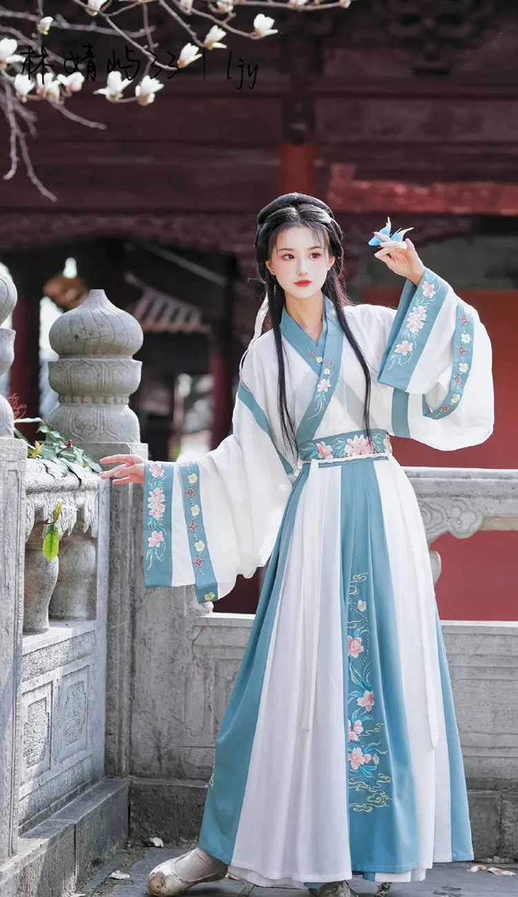 圣微再登榜首，杨馥羽首度榜眼，看2022最受欢迎的汉服模特都有谁？