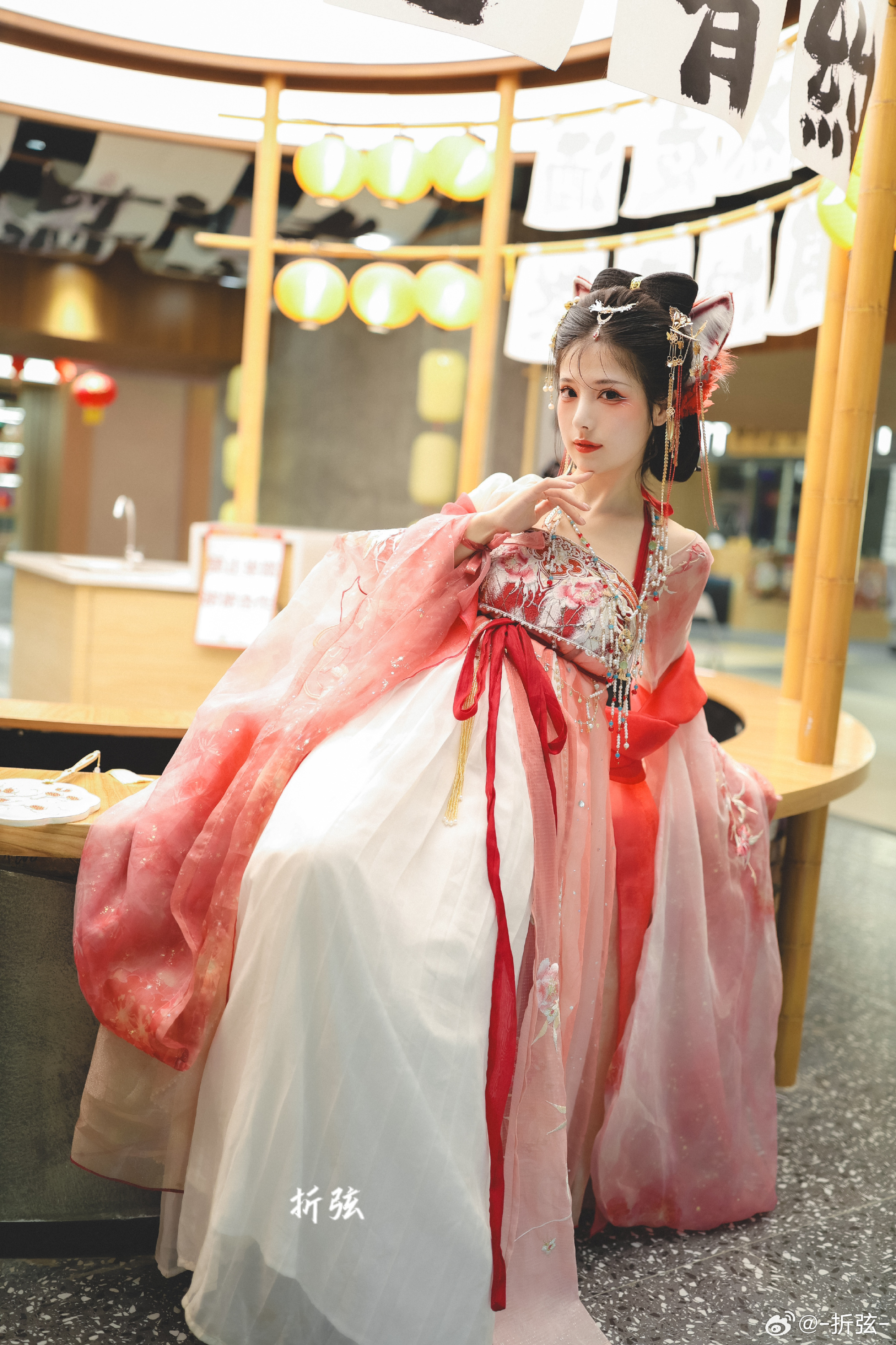 汉服 你说我是祥瑞，还是妖祟～@-折弦-