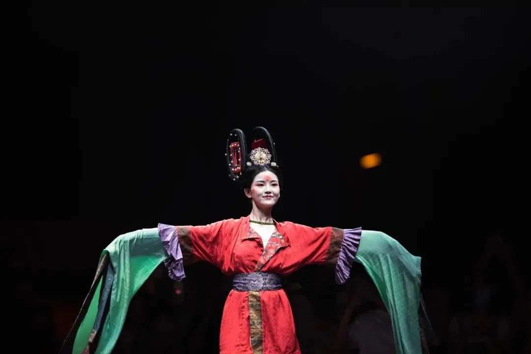 洛阳汉服大秀，领略一千多年前的古人审美