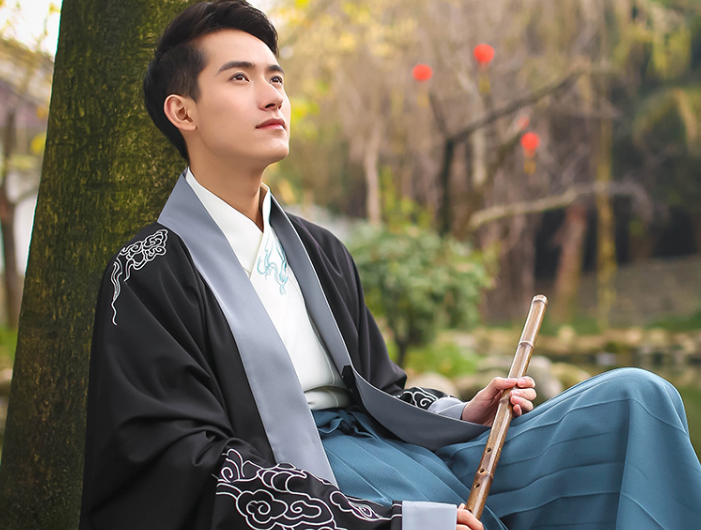 回归汉服：中国青年复兴传统汉文化