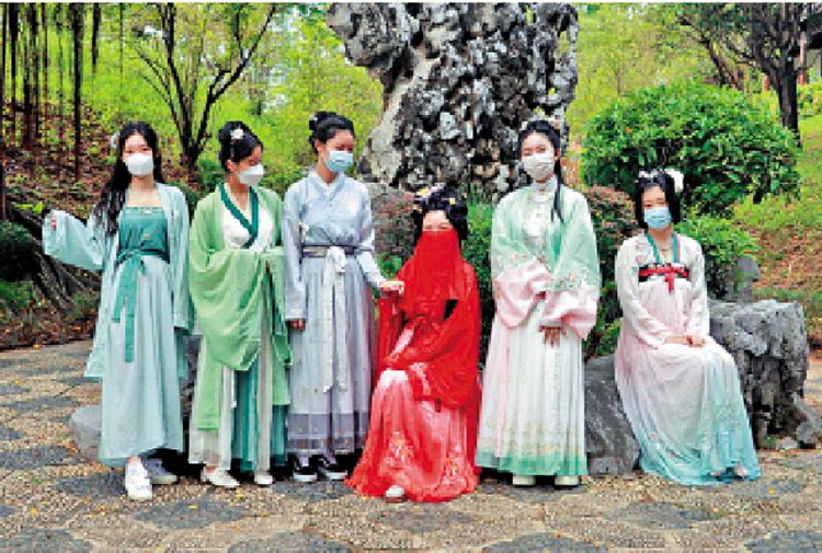 遇见汉服丨博博会上的传承