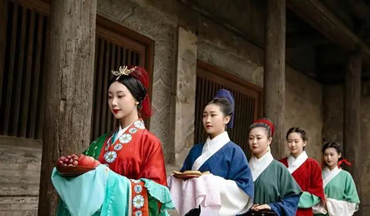 平遥文创人肖旭：汉服背后的传承与创新