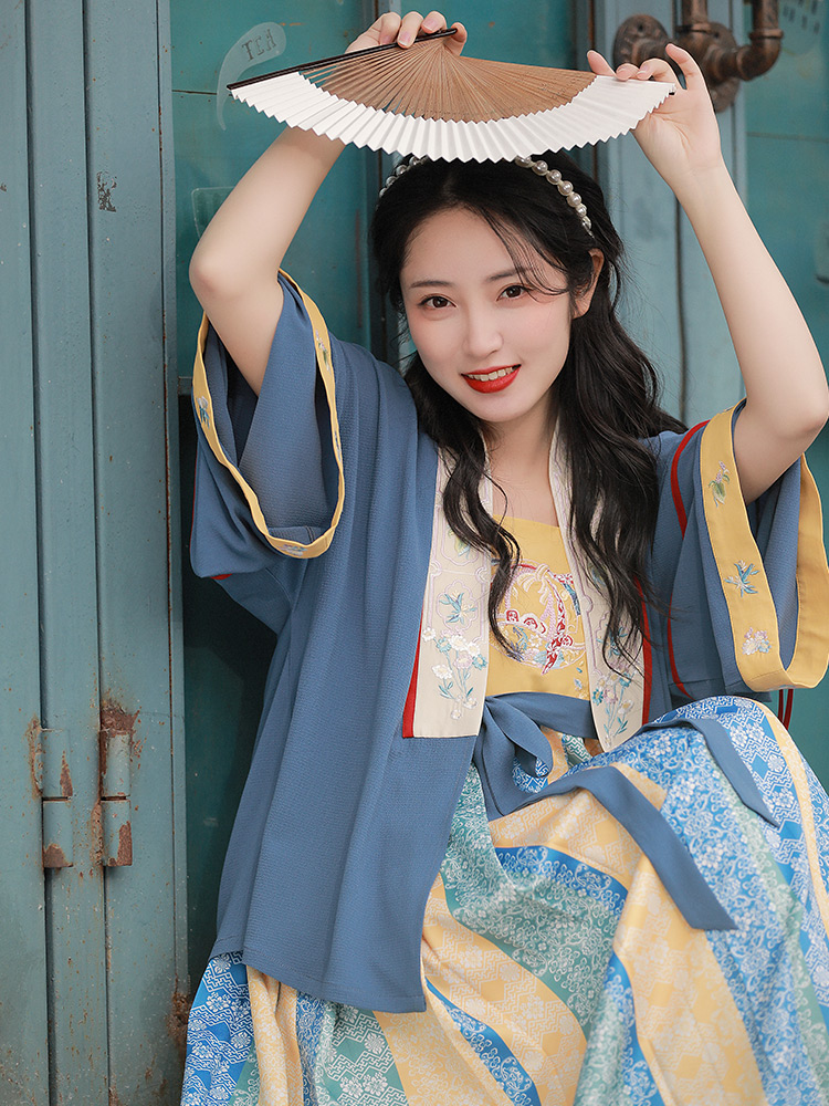 夏天穿什么样的汉服不热？