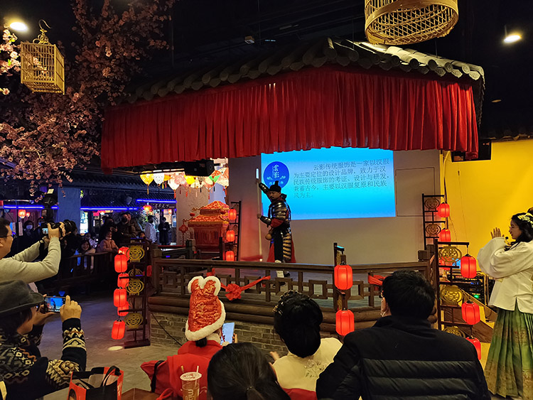 上海爱琴海购物公园汉服活动