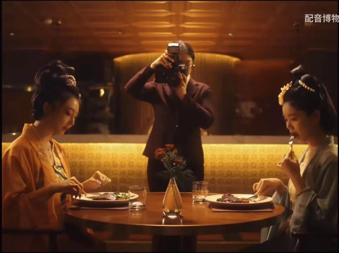 中国式浪漫 | 且看成都大运会汉服如何火出圈