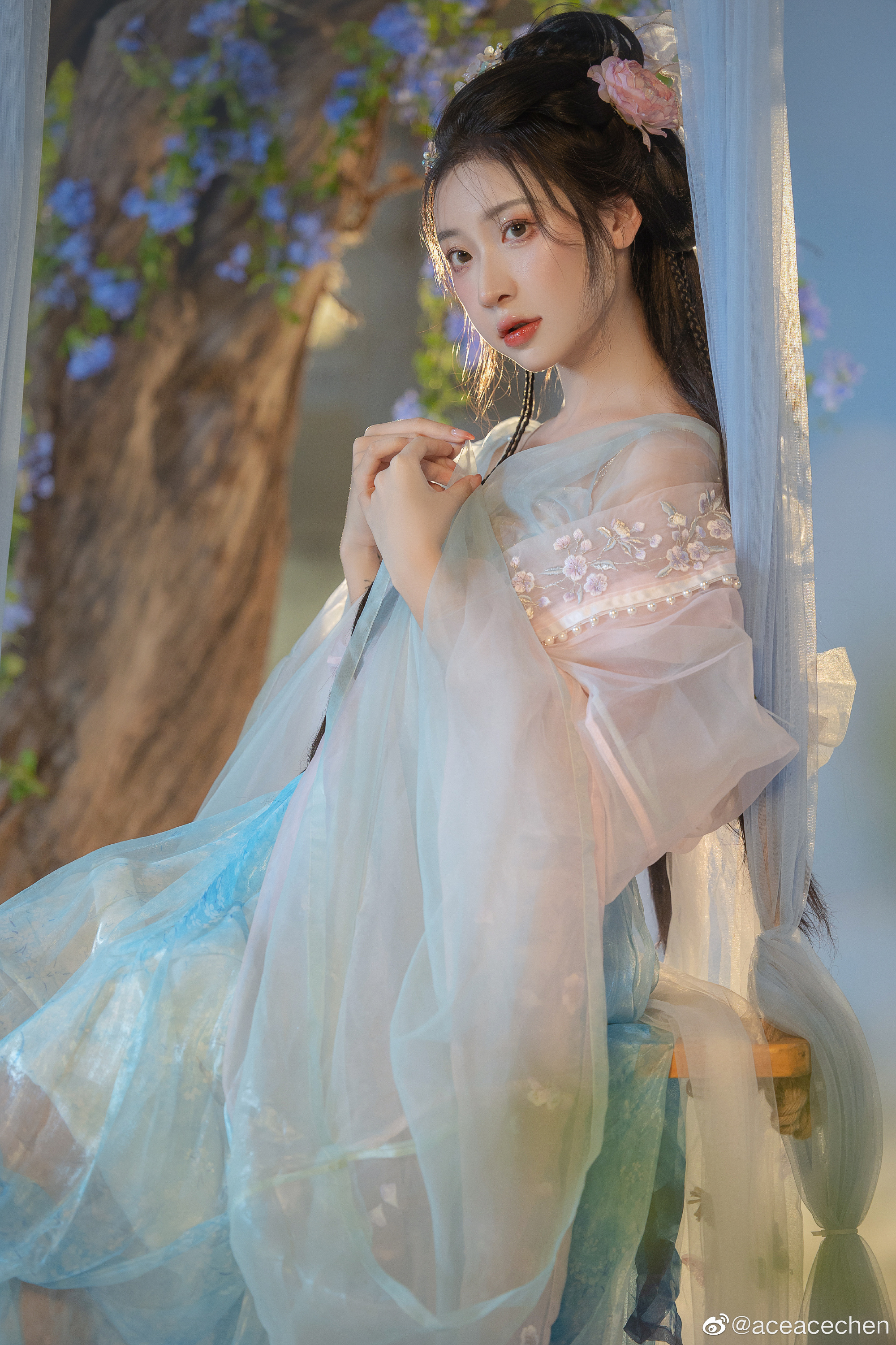 【汉服写真】梦中所见 满眼山花如翡