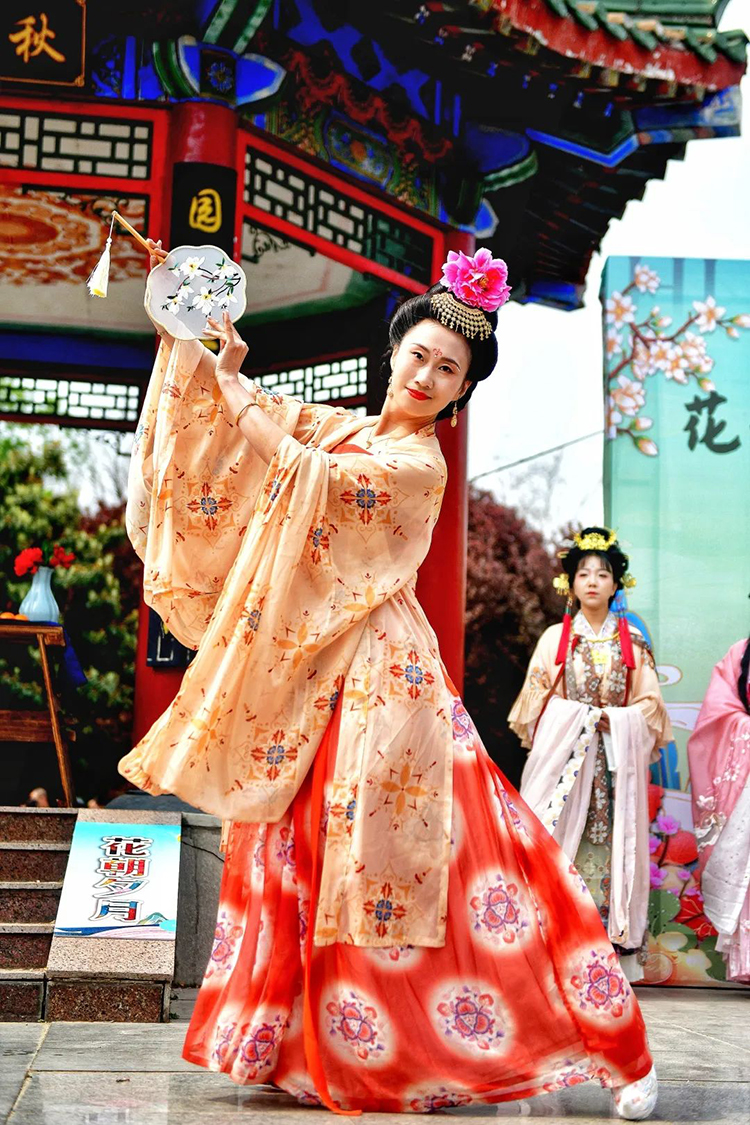 在洛阳，五一可以穿汉服去哪里玩？