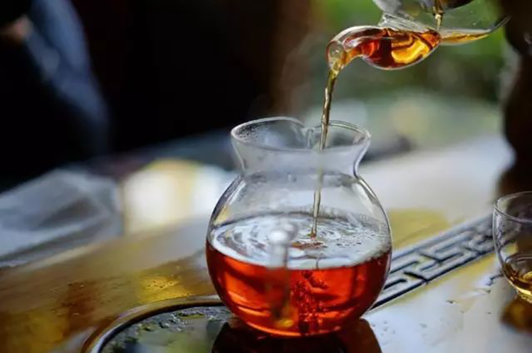 茶香了，生活也就香了