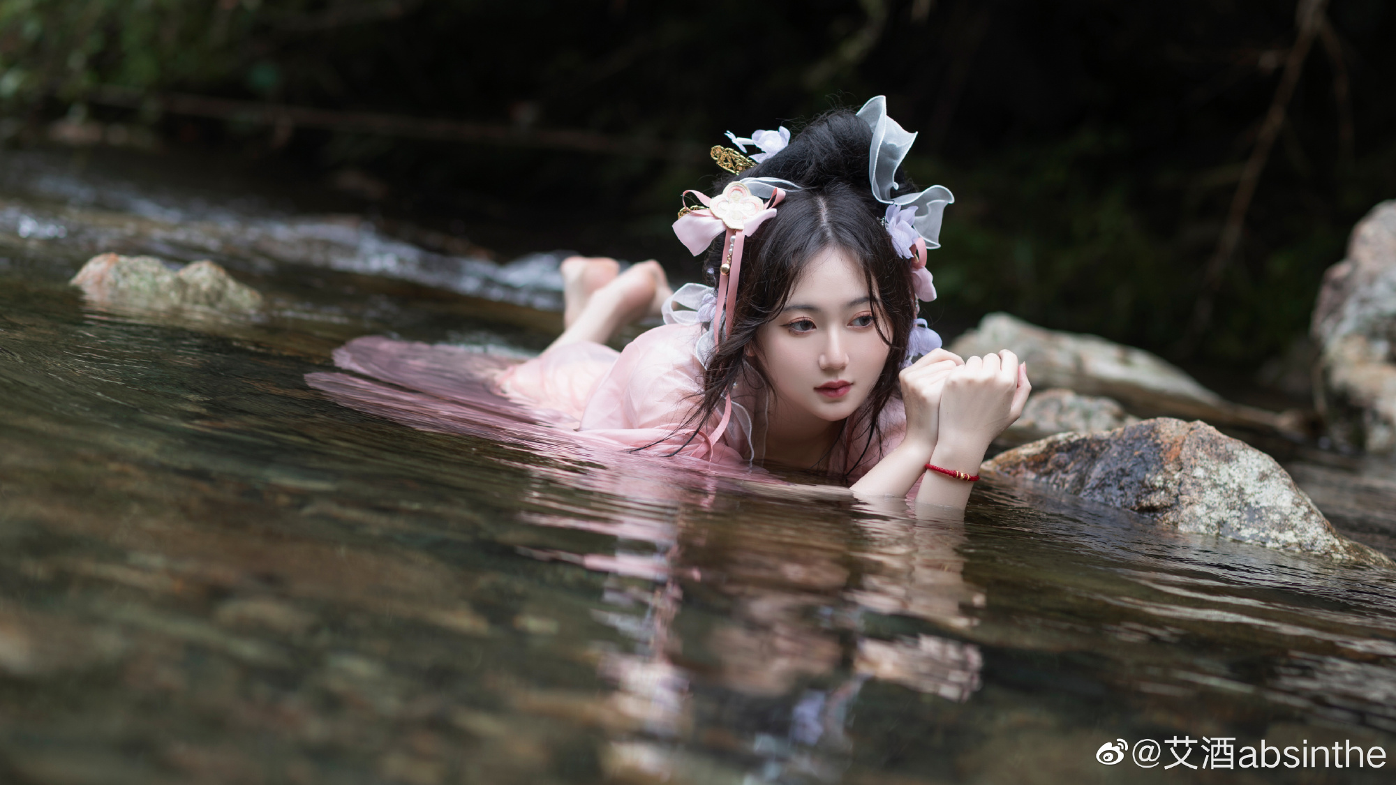 【汉服】清水出芙蓉，天然去雕饰@艾酒absinthe