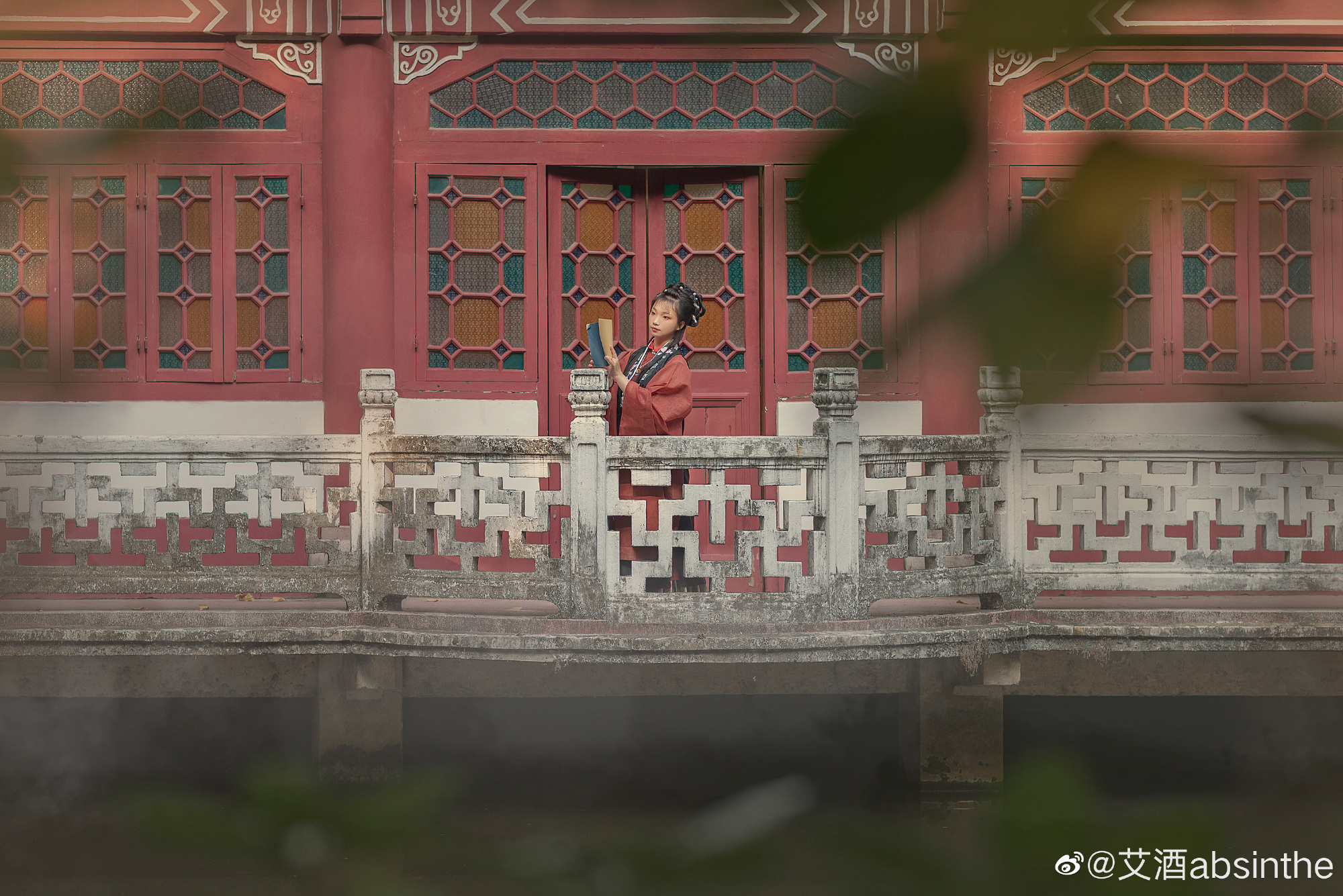 今年的第二套汉服 @艾酒absinthe