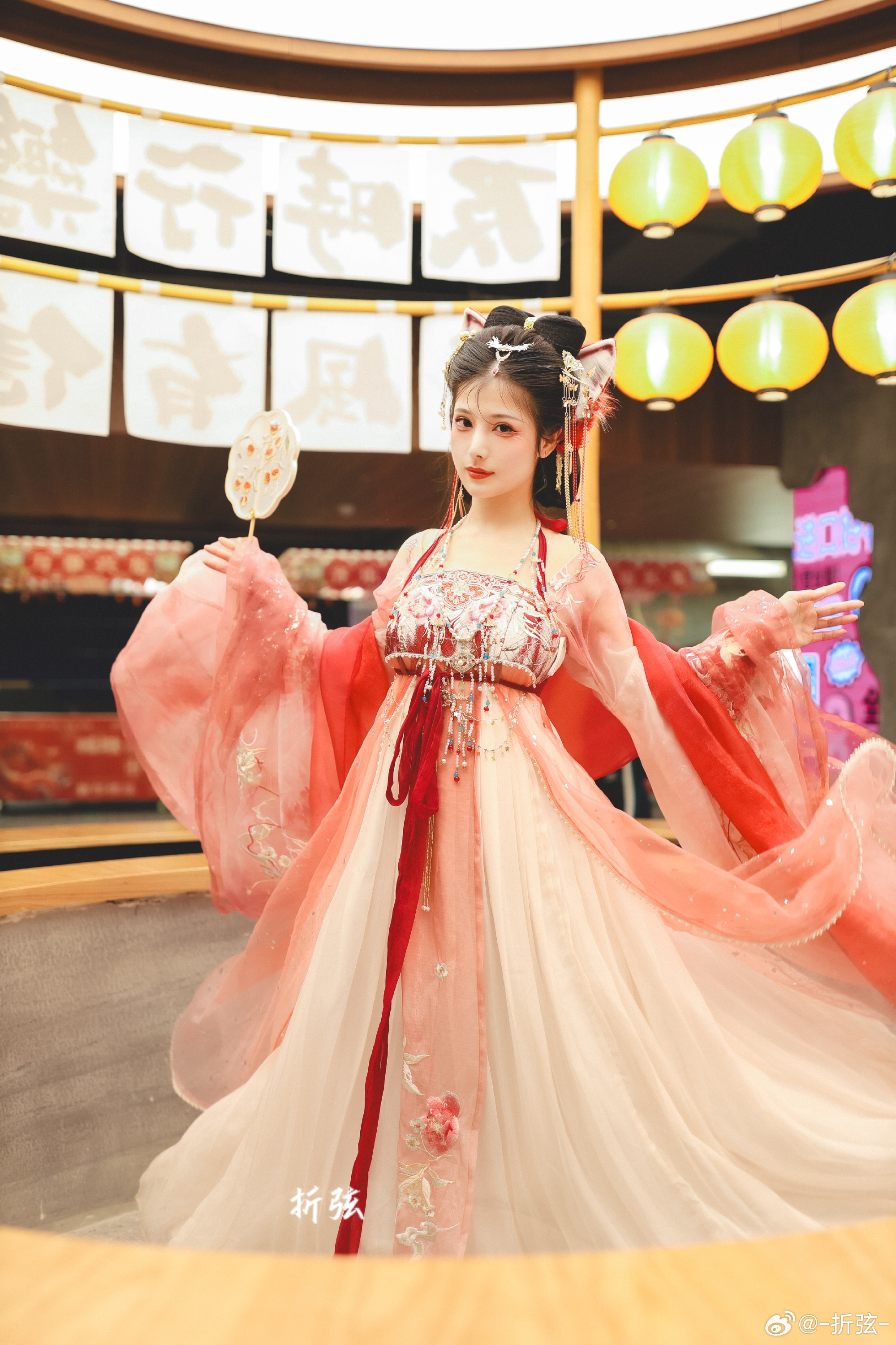 汉服 你说我是祥瑞,还是妖祟~@-折弦-