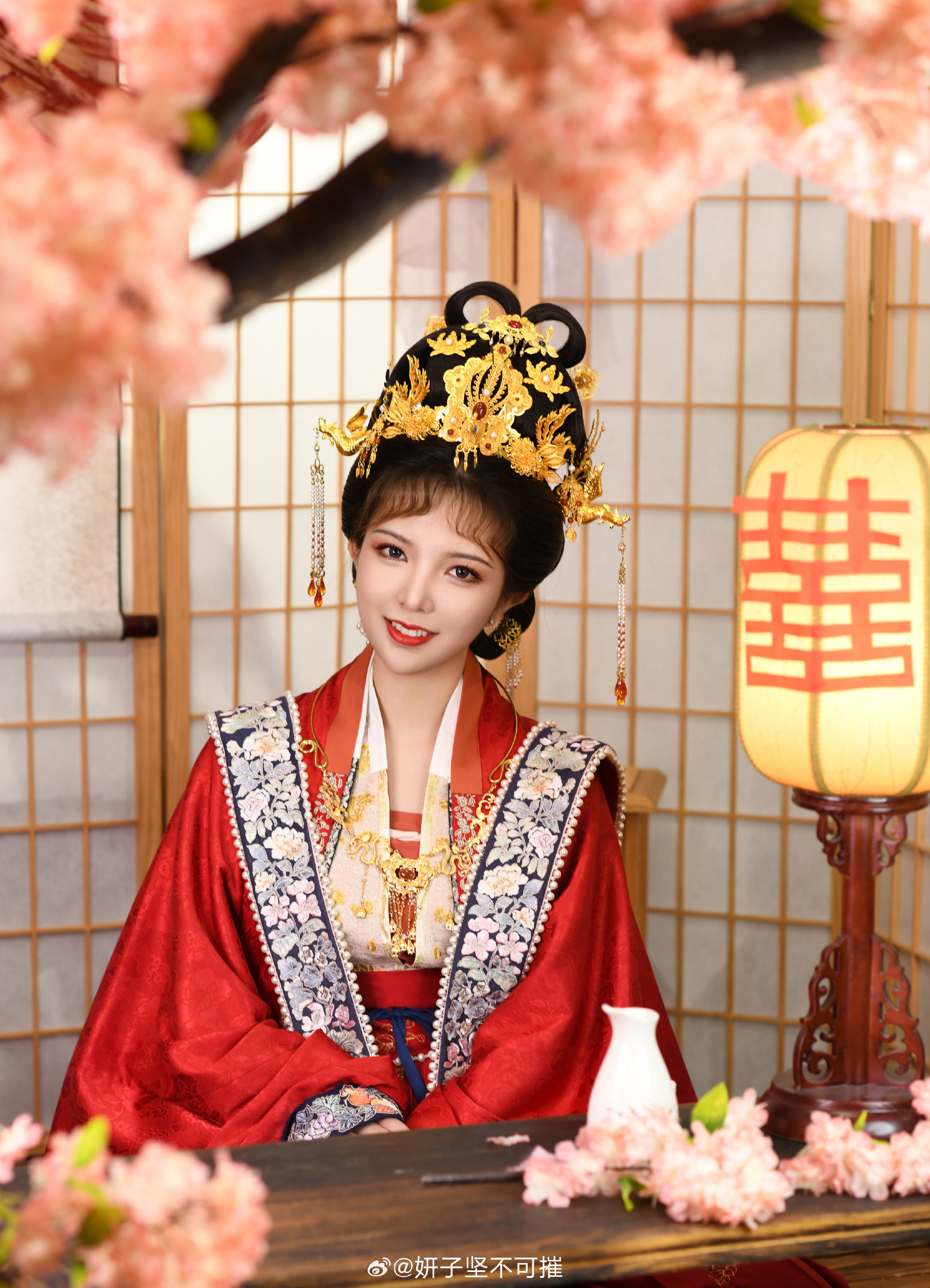 和心心老师的汉服造型作品存档。@妍子坚不可摧