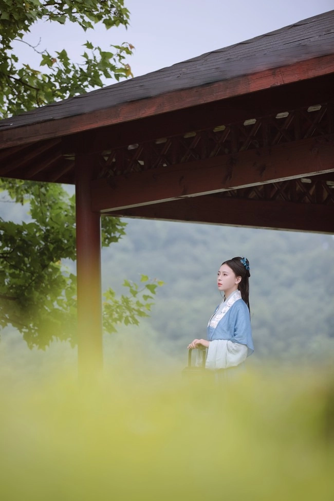 汉服写真 - 山茶
