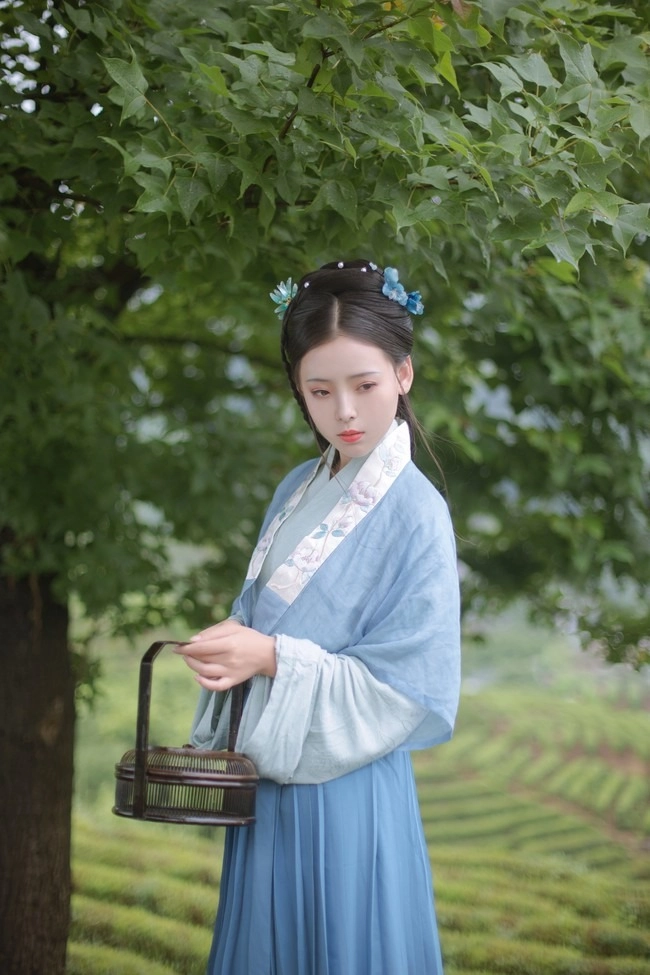汉服写真 - 山茶
